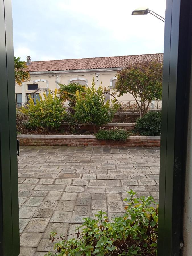דירות ונציה Sestiere Dorsoduro, A Due Passi Da Zattere מראה חיצוני תמונה